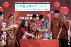 Festival Imlek Asian,...