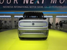 Mobil Listrik Masa Depan?...