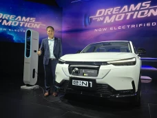 Ini Spesifikasi Mobil...