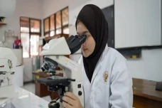 Unnes Buka Lowongan...