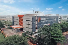 Pradita University Cetak...