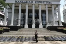 MK Gelar Sidang Putusan...