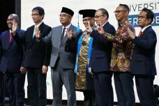Wali Kota Farhan Ajak...