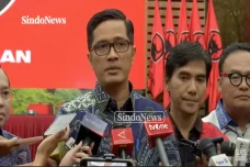 Pendidikan Febri Diansyah...
