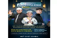 Ustaz Taufiqurrahman...