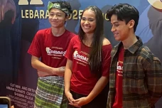 Kiesha Alvaro dan Aurora...