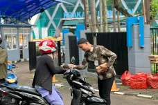 Gelar Jumat Berkah,...