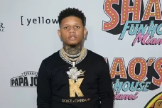 Rapper Yella Beezy Ditangkap,...