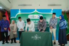 Danone dan PBNU Kolaborasi...