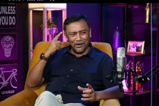 AHY Tunjuk Andi Mallarangeng...