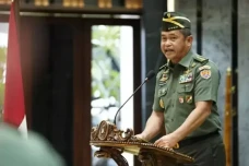 6 Jenderal TNI AD Jadi...