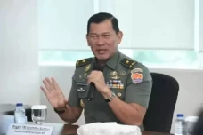 Daftar 10 Brevet Koleksi...