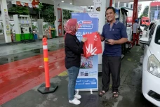 Ratusan SPBU Coco Bagikan...