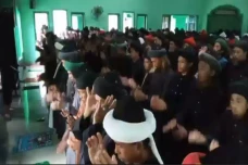 Daftar 7 Jemaah di Berbagai...