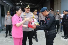 Kapolres Pelabuhan Tanjung...