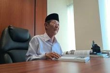 Salat Idulfitri di Lapangan...