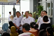 Pantau Kunjungan Keluarga...
