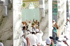 Habib Rizieq ke Wamenaker:...