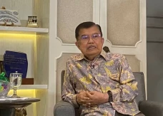 Soal Kebijakan Tarif...