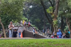 6 Taman di Jakarta Buka...