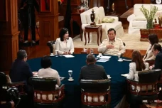Prabowo Bertemu 7 Jurnalis,...