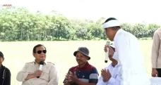 Presiden Prabowo dan...
