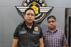 Edarkan Uang Palsu Rp223...
