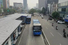 Viral Transjakarta Melaju...