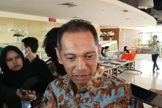 Ikut Seleksi Calon Hakim...