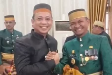 Hadiri HUT ke-695 Kabupaten...