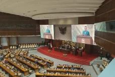 Akhiri Masa Reses, DPR...
