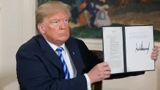 Trump Cabut Visa Lebih...