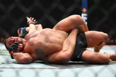 6 Petarung UFC Terkena...