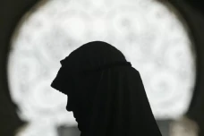Asma binti Yazid, Muslimah...