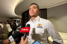 LG Mundur dari Proyek...