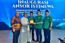 Penghargaan Spesial...
