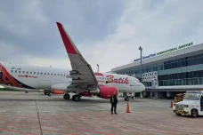 Bandara Jenderal Ahmad...