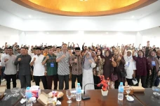 Sosialisasi MBG, Warga...