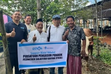 Halalbihalal Pesantren...