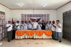 Beri Dukungan Penuh,...