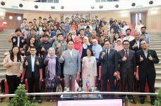 Ibas Soroti Isu AI dan...