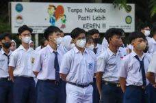 17 Tahun, Harga Mati!...