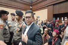 Sidang Hasto Kembali...