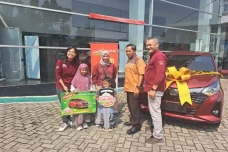 Momen Haru Guru Bimbel...
