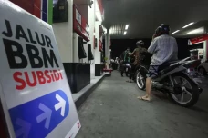 Konsumsi BBM Subsidi...