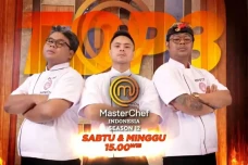 Ketegangan Menuju Puncak...
