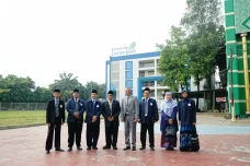 Darunnajah Hadirkan...
