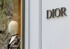 Dior Diserang Hacker!...