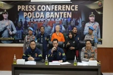 Polda Banten Tangkap...