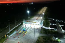 Jadi Tol Pertama di...